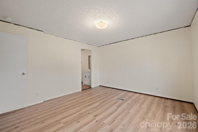 2913 Conner Circle, Morganton, NC 28645