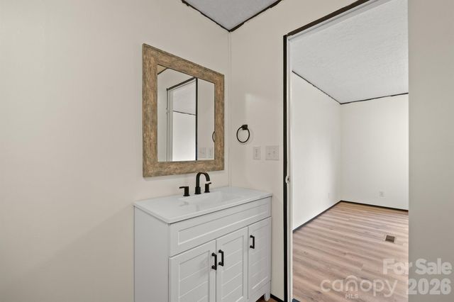 2913 Conner Circle, Morganton, NC 28645