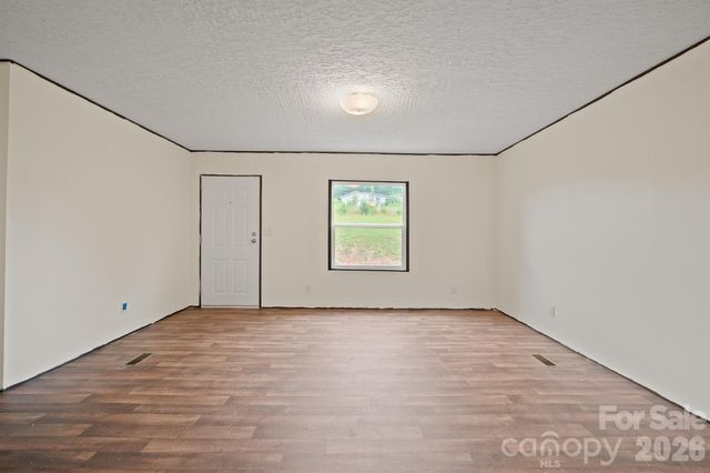 2913 Conner Circle, Morganton, NC 28645