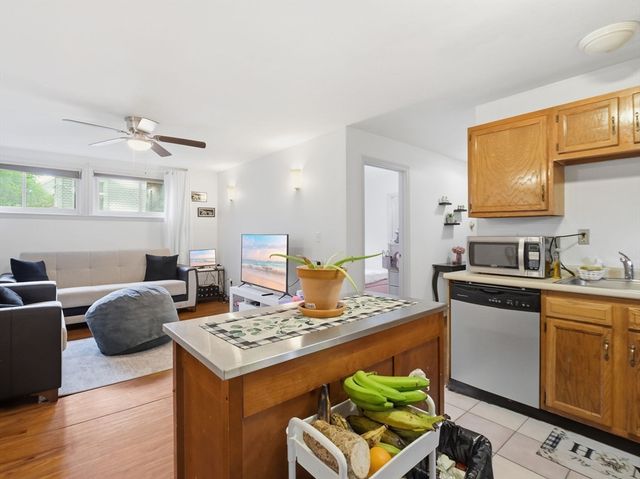 59 Monadnock St 8, Boston, MA 02125