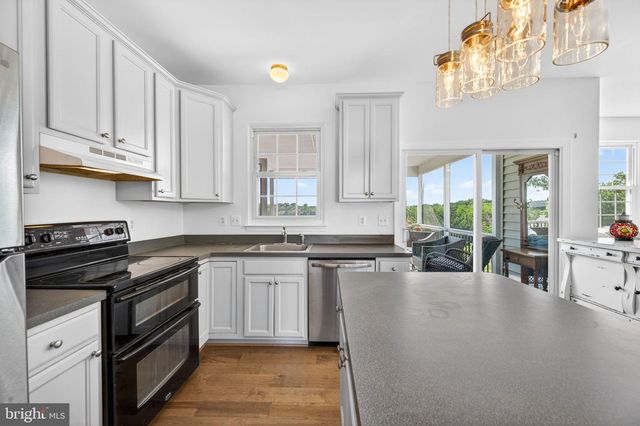 8840 MAPLEVILLE RD, Mount Airy, MD 21771