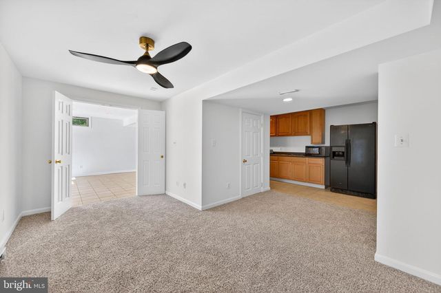 8840 MAPLEVILLE RD, Mount Airy, MD 21771