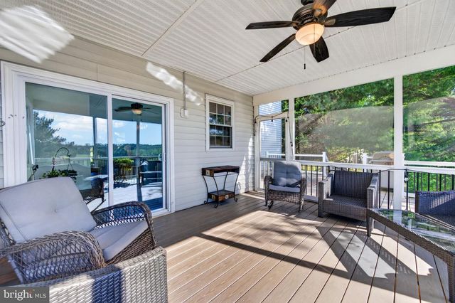 8840 MAPLEVILLE RD, Mount Airy, MD 21771