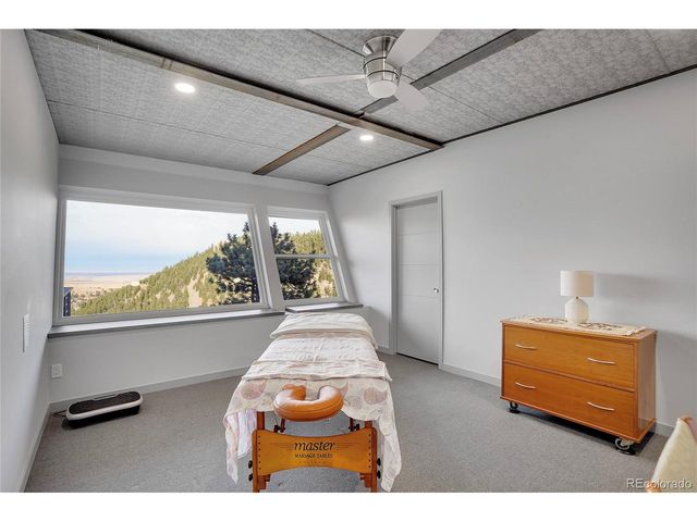 9398 Ute Dr, Golden, CO 80403