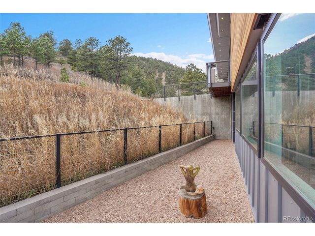 9398 Ute Dr, Golden, CO 80403