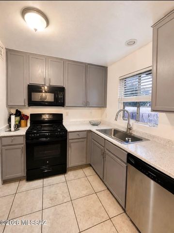 5450 E Hawthorne Street, Tucson, AZ 85711