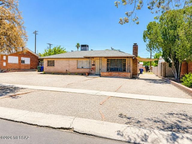 5450 E Hawthorne Street, Tucson, AZ 85711
