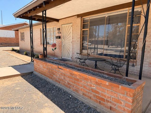 5450 E Hawthorne Street, Tucson, AZ 85711