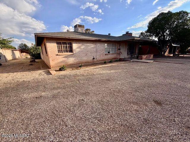 5450 E Hawthorne Street, Tucson, AZ 85711