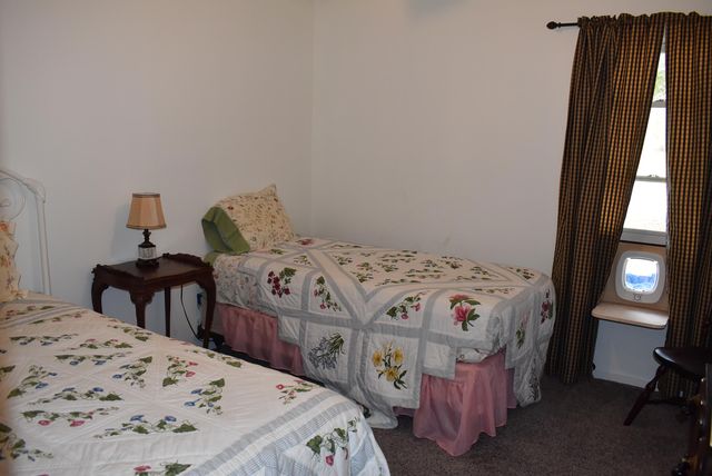 1044 Forest Dr., Conway, SC 29526