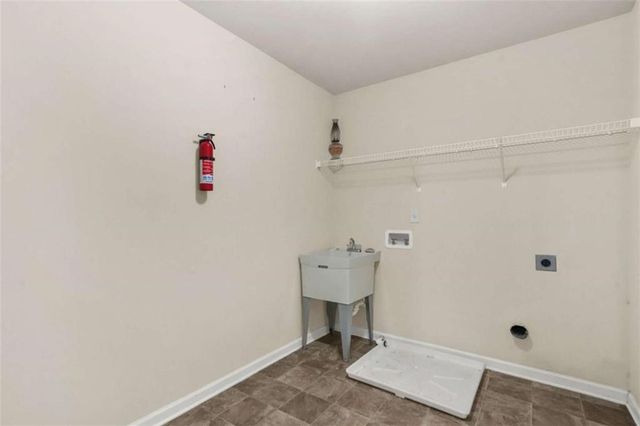 882 Nestling Drive, Lawrenceville, GA 30045