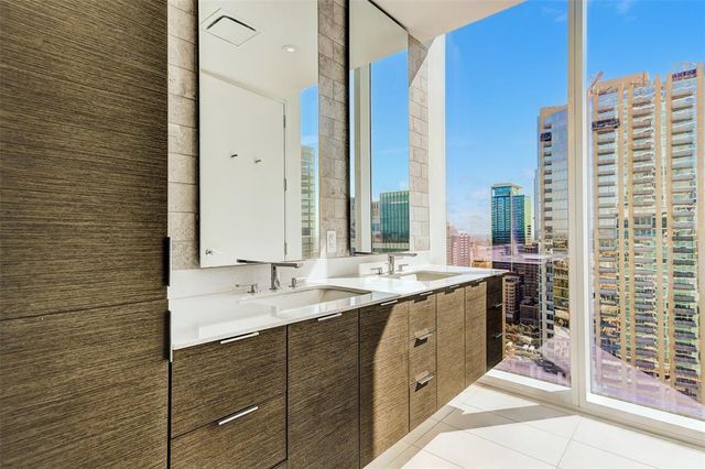 301 West Ave 3105, Austin, TX 78701