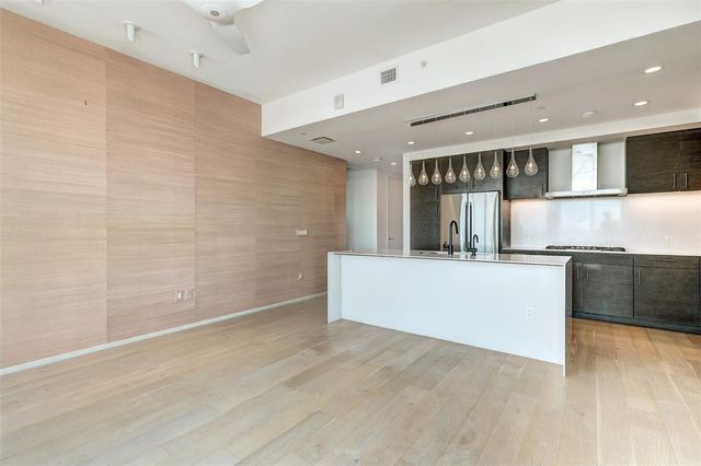 301 West Ave 3105, Austin, TX 78701