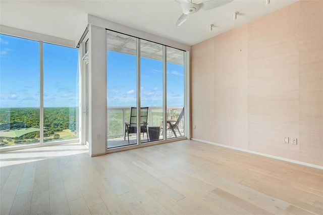 301 West Ave 3105, Austin, TX 78701