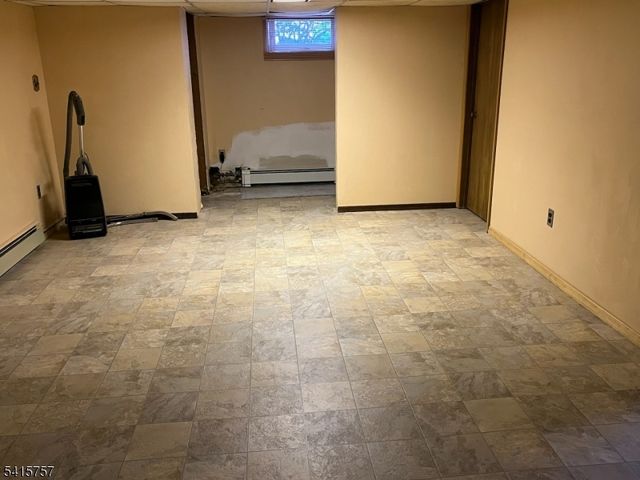 5 Sydney Pl, Manville Boro, NJ 08835