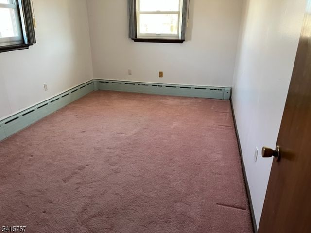 5 Sydney Pl, Manville Boro, NJ 08835