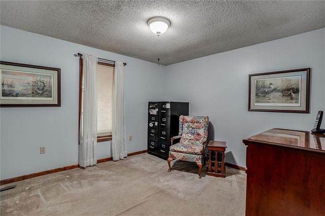 18345 Nottingham Court, Basehor, KS 66007