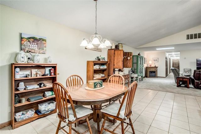 18345 Nottingham Court, Basehor, KS 66007
