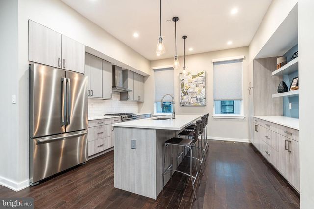 1104 MCKEAN ST, Philadelphia, PA 19148