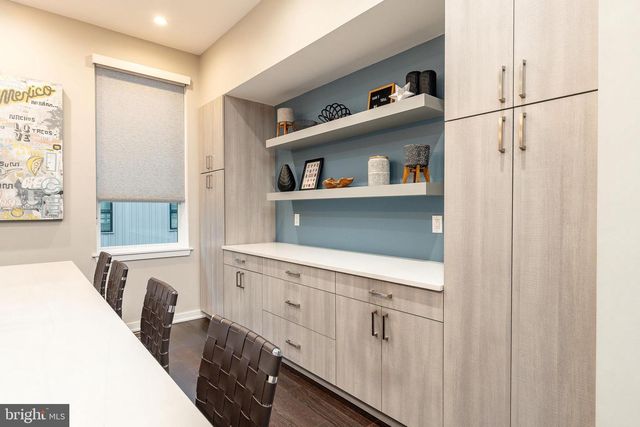 1104 MCKEAN ST, Philadelphia, PA 19148