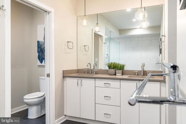 1104 MCKEAN ST, Philadelphia, PA 19148