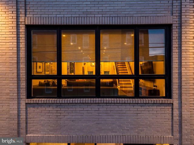 1104 MCKEAN ST, Philadelphia, PA 19148