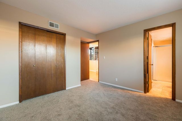 10816 Lowe Street NE, Albuquerque, NM 87111