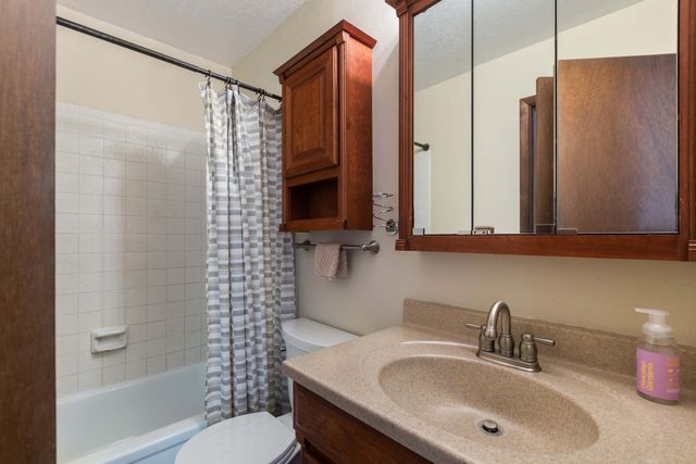 10816 Lowe Street NE, Albuquerque, NM 87111