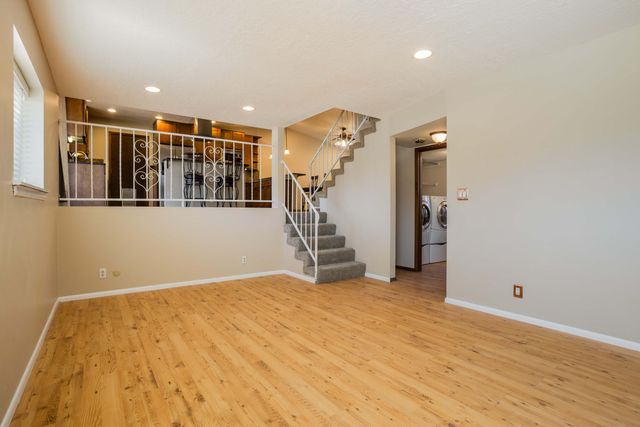 10816 Lowe Street NE, Albuquerque, NM 87111