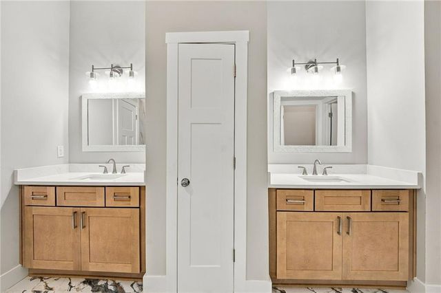 3902 Bouldercrest Road, Ellenwood, GA 30294