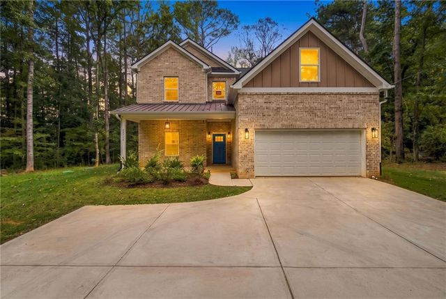3902 Bouldercrest Road, Ellenwood, GA 30294