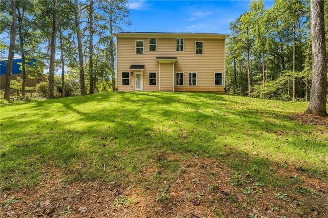 3902 Bouldercrest Road, Ellenwood, GA 30294