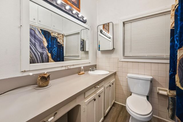 945 N Travis Street, Liberty, TX 77575