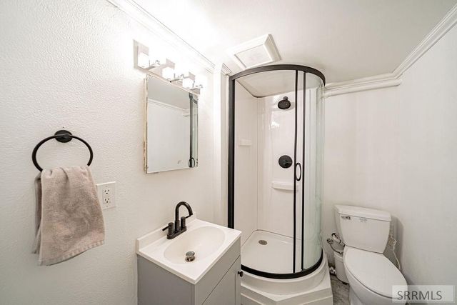 696 Gladstone Street, Idaho Falls, ID 83401