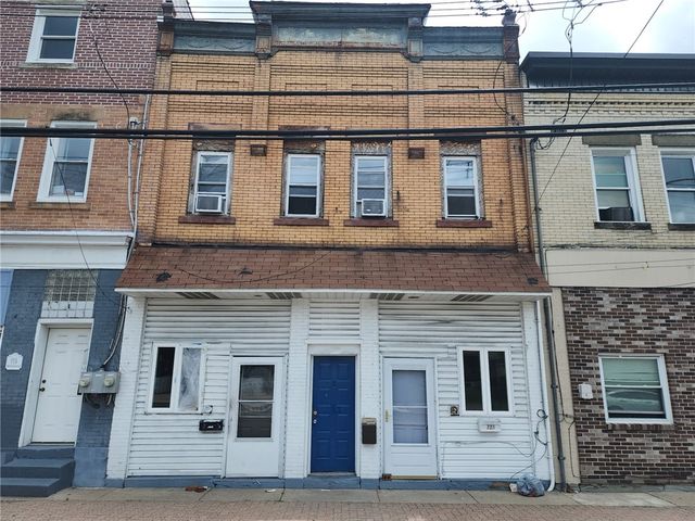 721 Monongahela Ave, Glassport, PA 15045