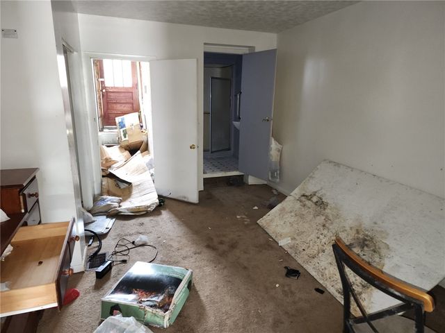 721 Monongahela Ave, Glassport, PA 15045