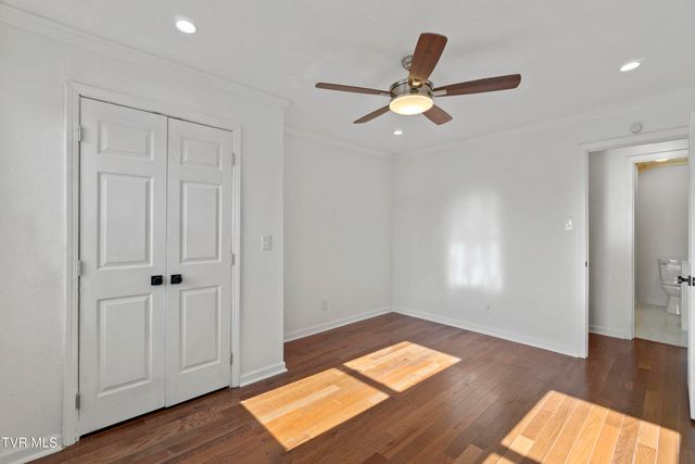 152 Hemlock Street, Mount Carmel, TN 37645