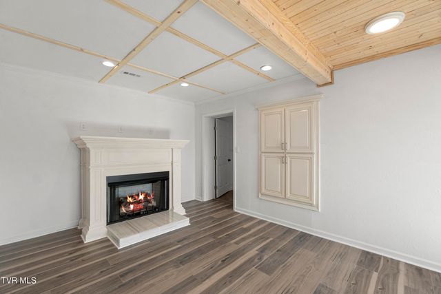 152 Hemlock Street, Mount Carmel, TN 37645