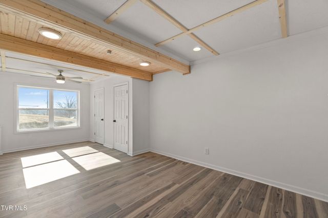 152 Hemlock Street, Mount Carmel, TN 37645