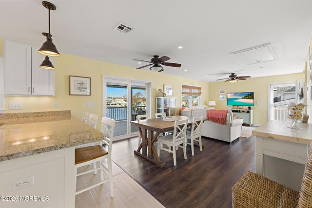 68 Florence Lane, Beach Haven West, NJ 08050