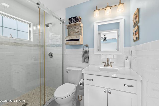 68 Florence Lane, Beach Haven West, NJ 08050