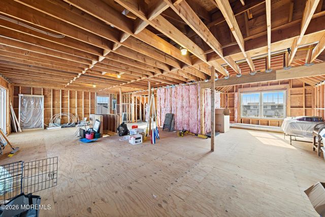 68 Florence Lane, Beach Haven West, NJ 08050