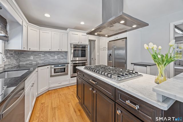 570 Riverside Drive, Cheshire, CT 06410