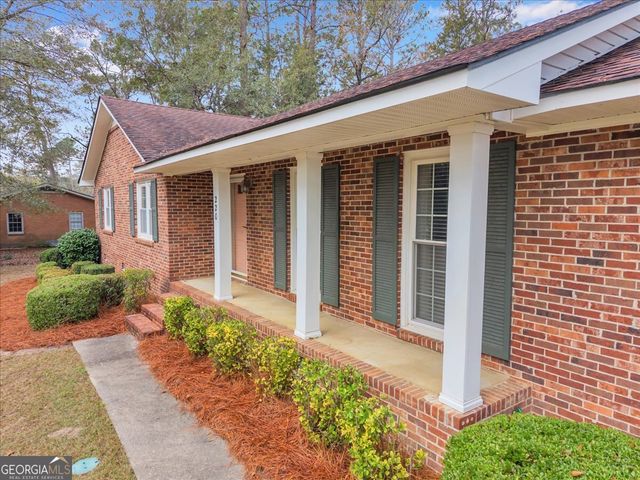 220 Brookwood Drive, Dublin, GA 31021