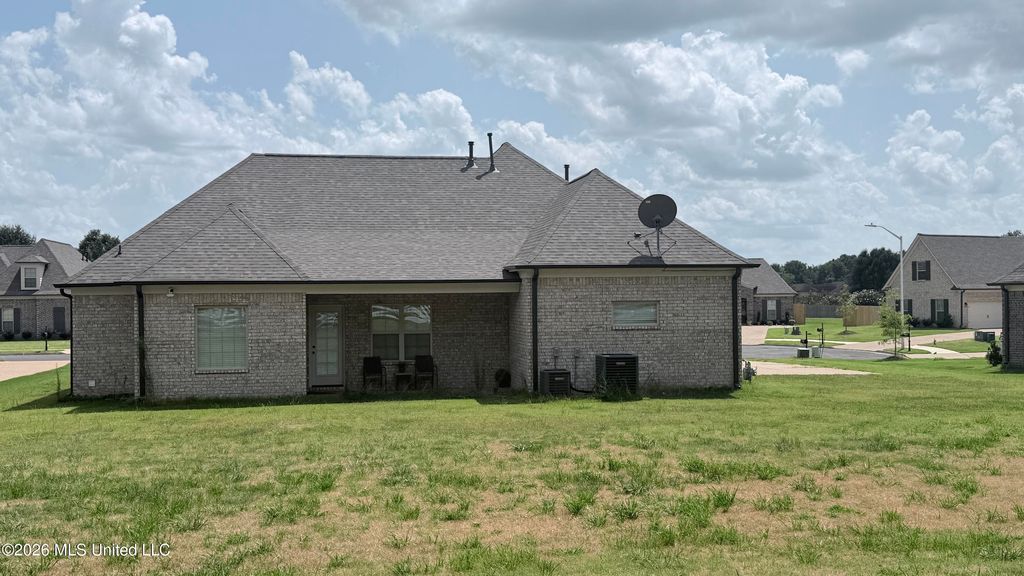 4968 Witt Cove, Olive Branch, MS 38654 — photo 3