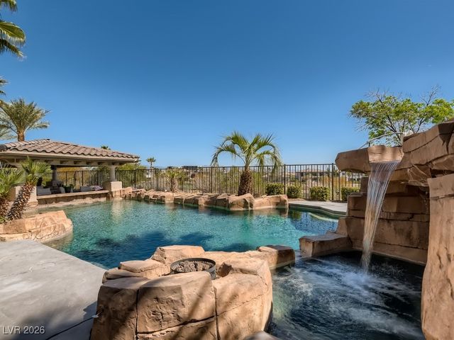 2038 Cherry Creek Circle, Las Vegas, NV 89135