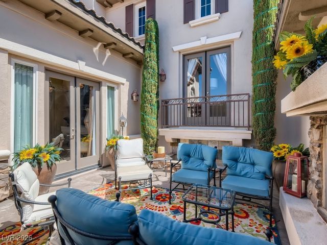 2038 Cherry Creek Circle, Las Vegas, NV 89135