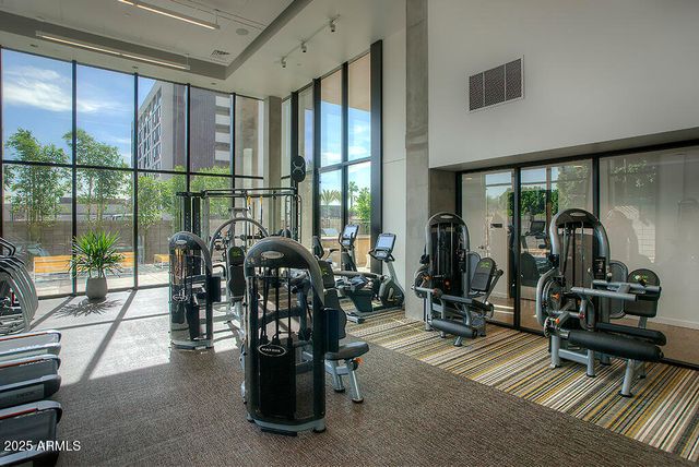 100 W PORTLAND Street 506, Phoenix, AZ 85003