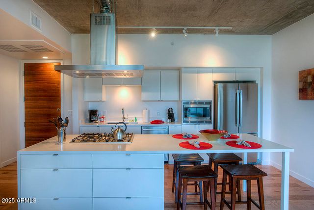 100 W PORTLAND Street 506, Phoenix, AZ 85003