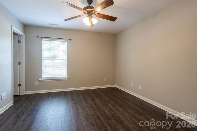 31 Amersham Lane, Fletcher, NC 28732